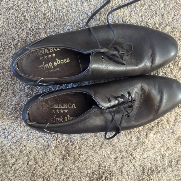 Men's Black Leather Shoes - Picture 2 of 7